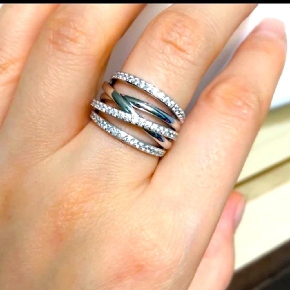 white gold Ring moissanite criss crossover